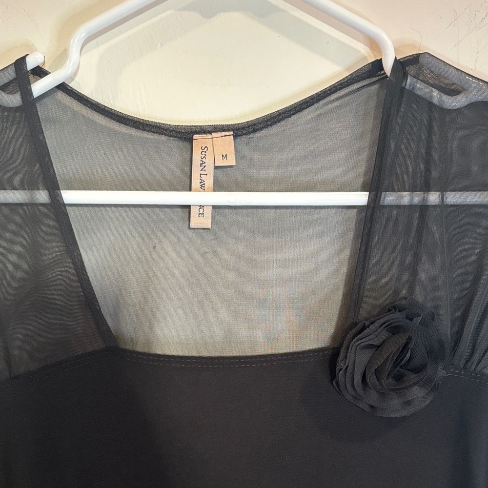 Susan Lawrence Black Sheer Sleeve Blouse - Picture 2 of 6